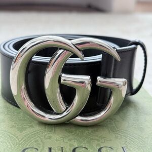 Gucci Black Belt with Silver GG Buckle